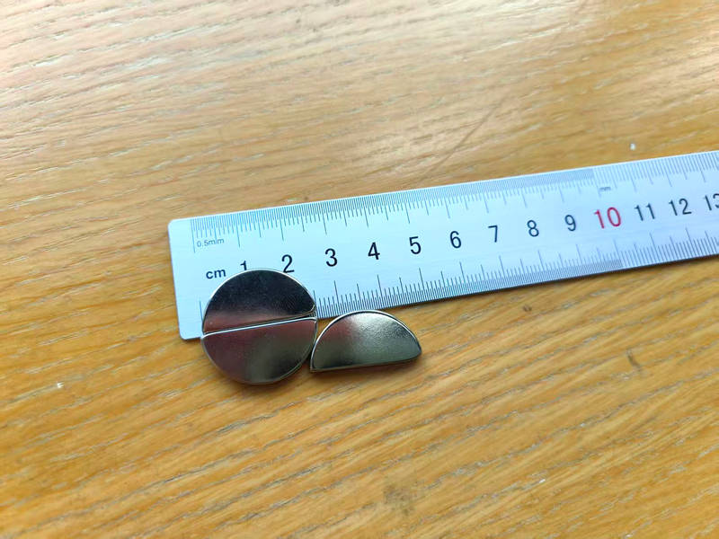 影响磁铁磁力的三大因素